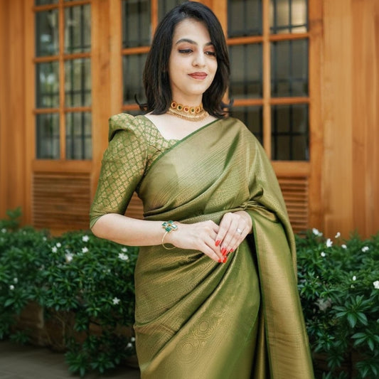 T-Touch Women's Soft Lichi Silk Zari Woven Kanjivaram Saree (Green)