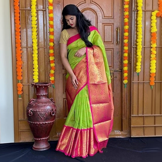 T-Touch Women's Soft Lichi Silk Zari Woven Kanjivaram Saree (Green)